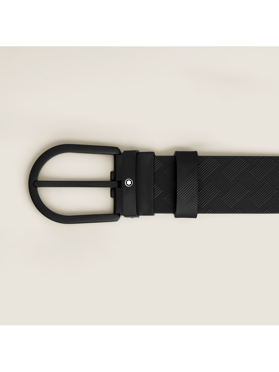 Cinturón de piel negra