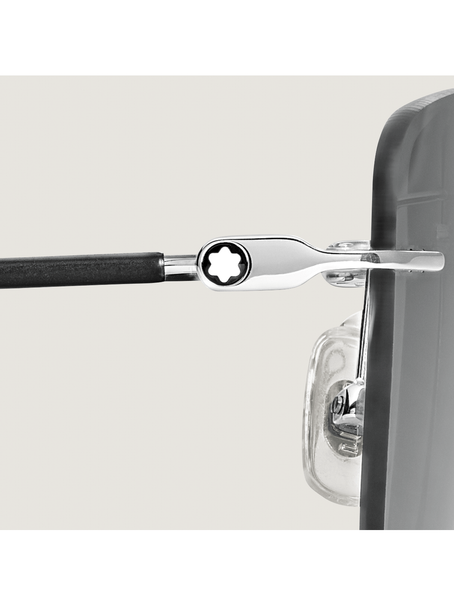 Lentes de sol cuadrados con montura metálica plateada